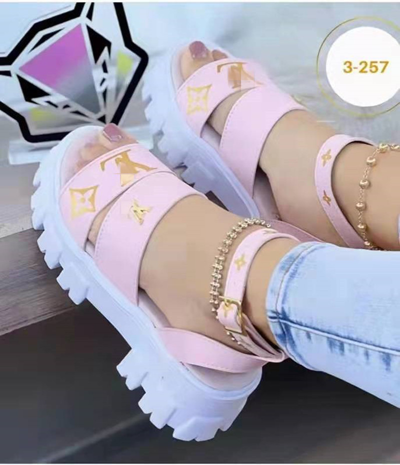 

Thick-end thick with hollow word buckle waterproof platform polyurethane bottom light comfortable anti-sand shoes female, White