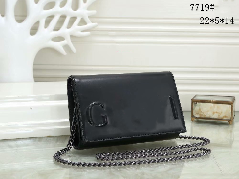 

2022 high qulity shoulder female bags 3D solid letters check style tote fashion Envelope handbags ladies designer leather composite lady clutch bag female purse, White