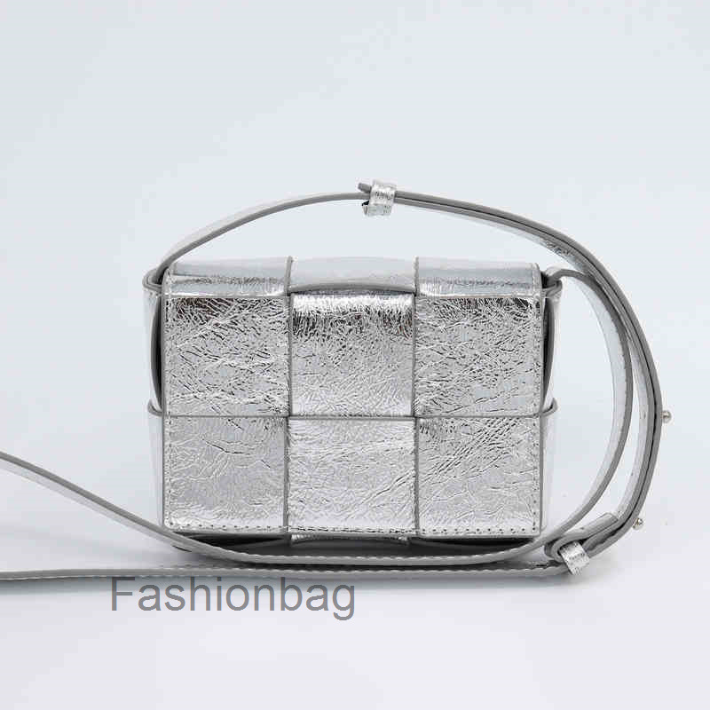 

Underarm Bags designer bottegas Classic Venetas Luxurys Female Mini Three Grid Woven Oil Wax Cow Leather Single Shoulder Diagonal Cross 6 81AL