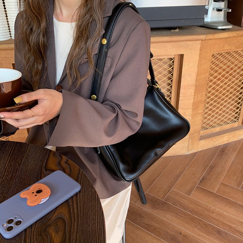 

Luxury Shoulder Bags messenger bag Designer handbags purse HBP 46, Gold