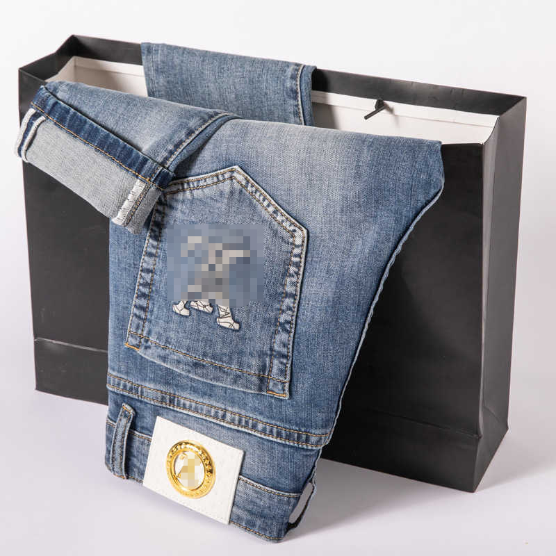 

Light Luxury European New Jeans Men's High-end Slim Fit Small Feet Elastic Trend Versatile Casual Spring and Summer, Blue