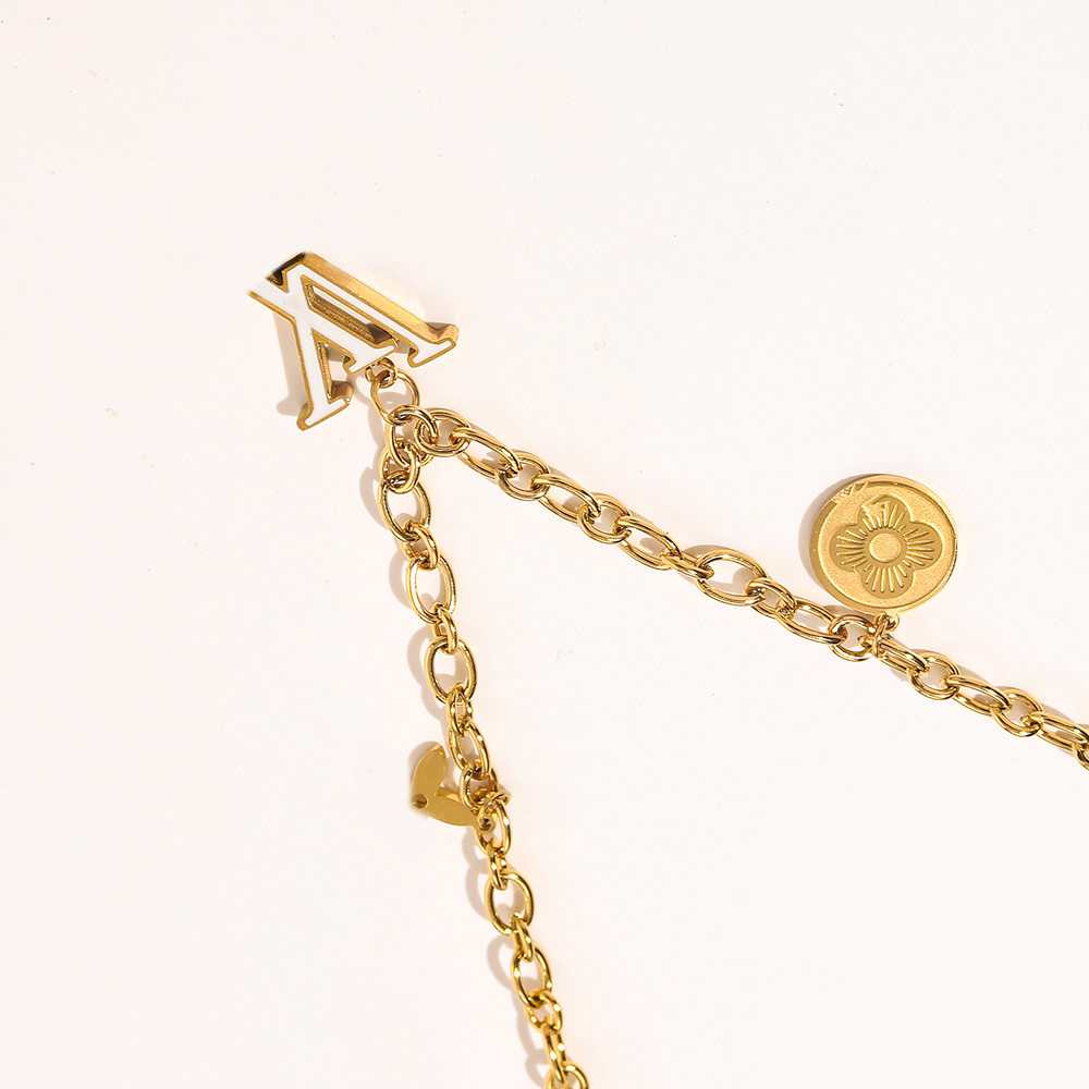 

Luxury Designer Necklace Choker Pendant Chain 18K Gold Plated Stainless Steel Letter Necklaces Fashion Women Statement Wedding Jewelry ZG1193