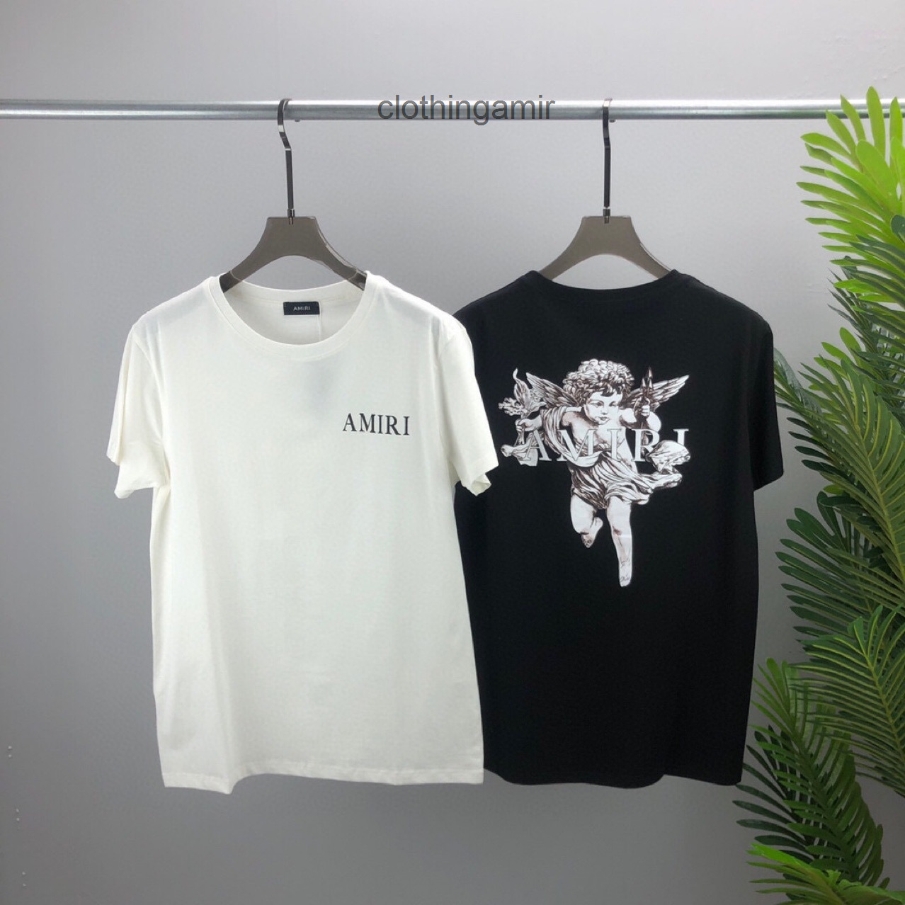 

Designer T-shirts 2022 Amirs Amirsy Spring and Summer Short Sleeve T-shirt Men' Top Pullover Fashion Br Wo Style BGNM, White