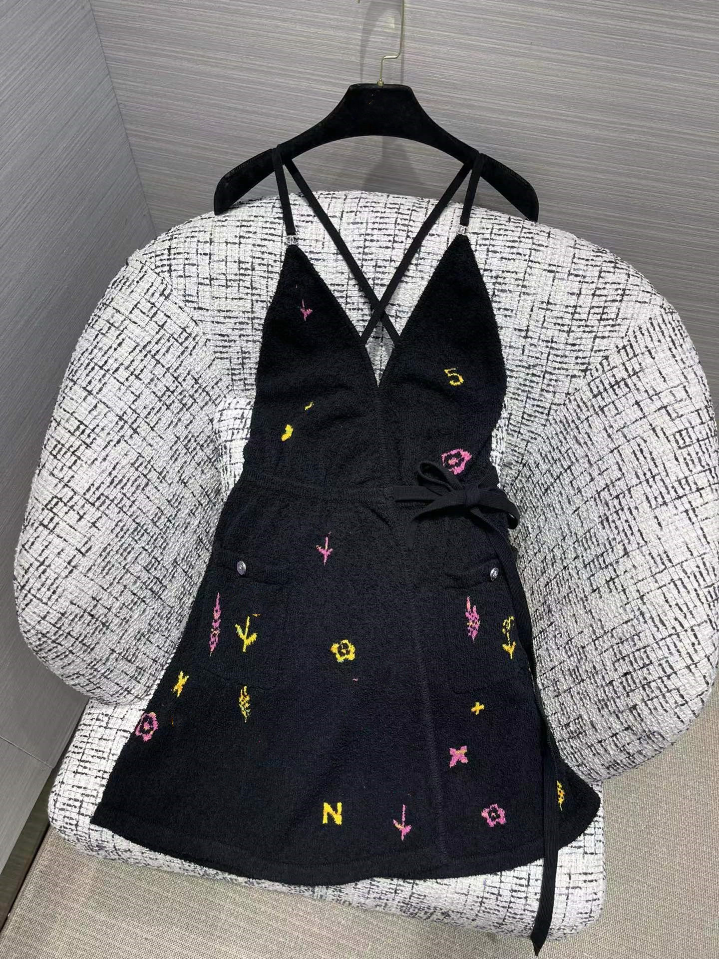 

2022 Runway Dresses Spring Summer Spaghetti Strap Print Designer Dress Brand Same Style Sundress 0426-1, Black