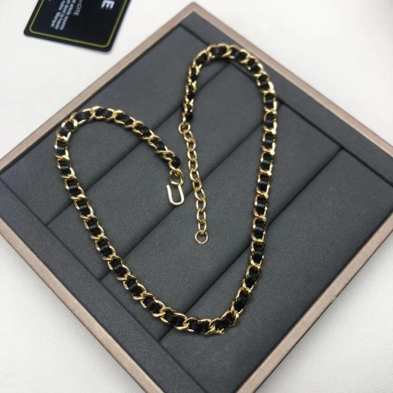 

Pendant Necklaces Fashion Jewellery Lambskin