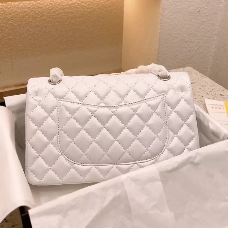 22Ss W Pearly White Classic Double Flap Rectangle 25cm Bags Quilted Silver/Gold Metal Matelasse Chain Crossbody Shoulder Luxury Designer Handbags 25