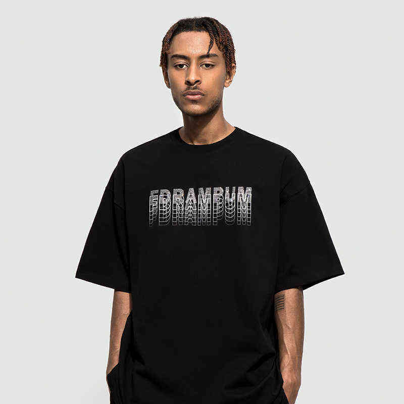 

22SS American Paste Drill Letter Phantom Man Tee Summer Limited High Street Designer T-shirts New Breathable Fashion Men Women Youth Short, White