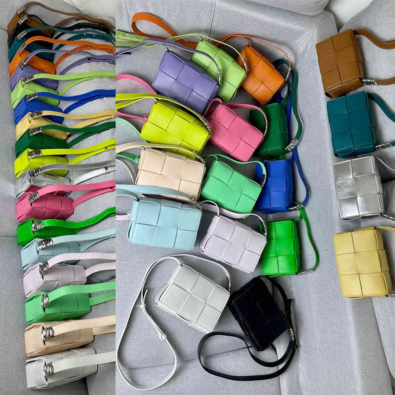 

Bottegas Venetas bvs mini woven tofu bag leather chest leisure messenger single shoulder small square female pillow, Black