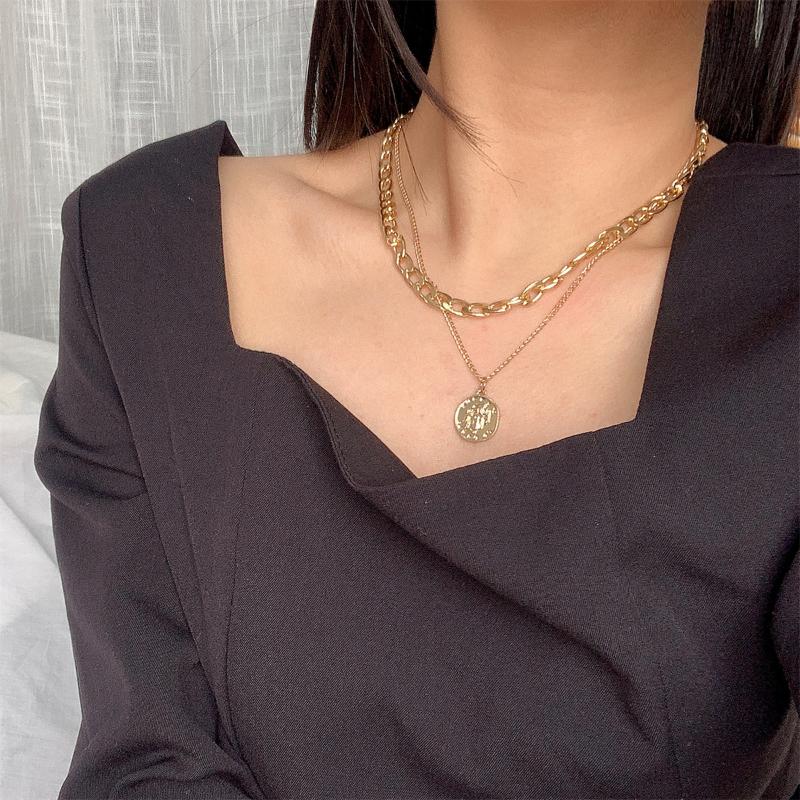 

Chains Vintage Multi-layer Coin Chain Choker Necklace For Women Gold Color Silver Fashion Heart Chunky Necklaces JewelryChains