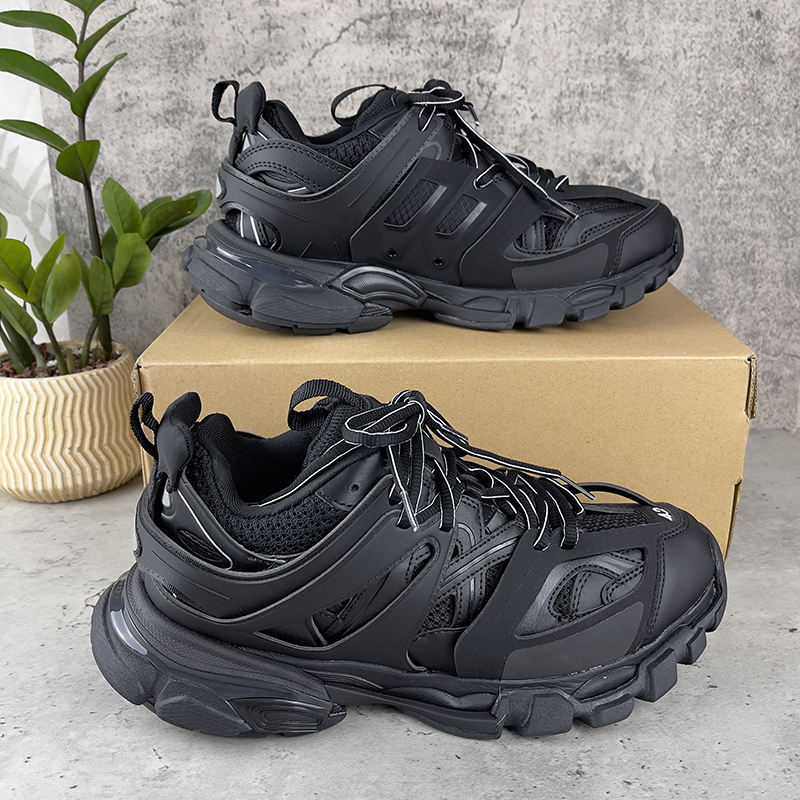 Triple S 3.0 Casual Shoes Sneaker Femmes Paris Noir Blanc Lettre Coloré Bleu Rouge Brillant Riz rouge Gris Gris Voyage Silvery Retro Designer Ent