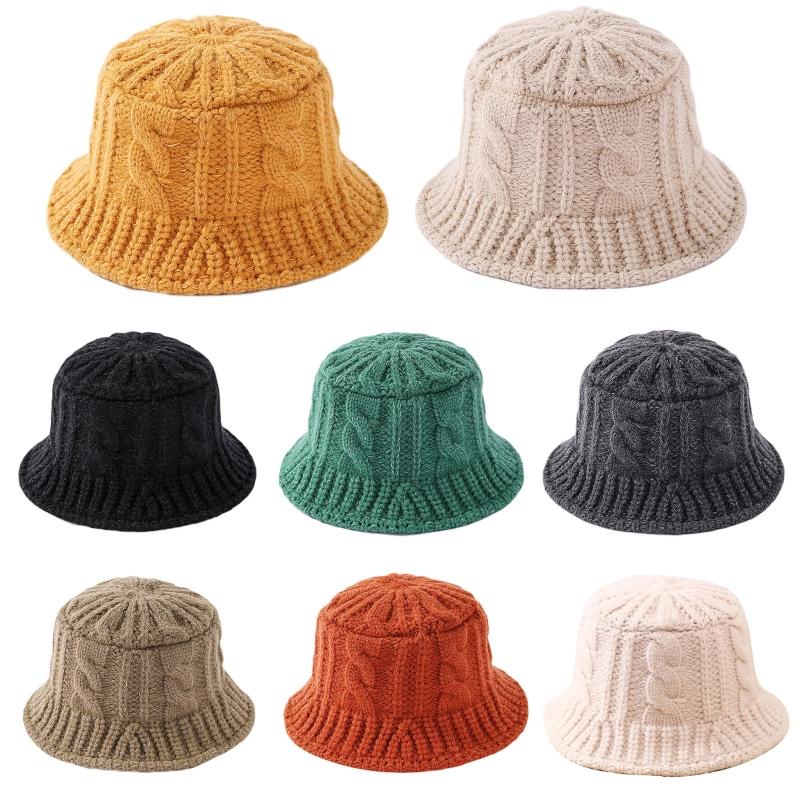 

Berets Women Winter Chunky Braided Cable Knitted Dome Bucket Hat Solid Color Twist Striped Short Brim Sunscreen Packable BonnetBerets, Beige