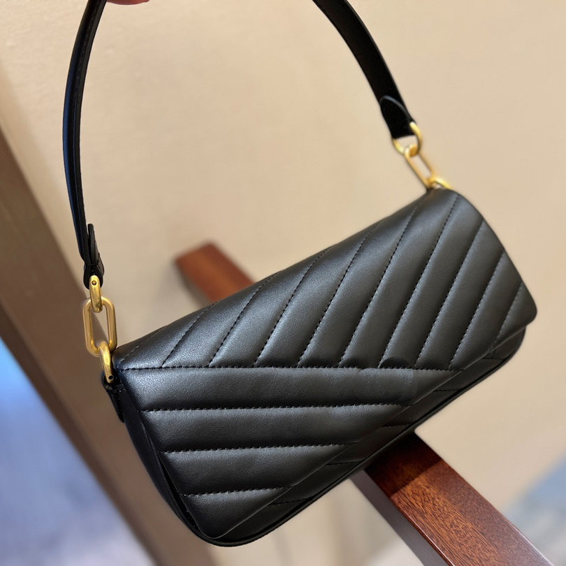 

Fashion Lady Bags Lady Underarmbags Design Shoulderbag Classic Bag Simple Baguette Purse Matte Women Totes Handbags Metal decoration, Red