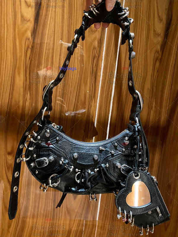 

designer bags balencaigass Le cagole perforated rivet limited quantity dumpling locomotive armpit bag SX12, Black xs