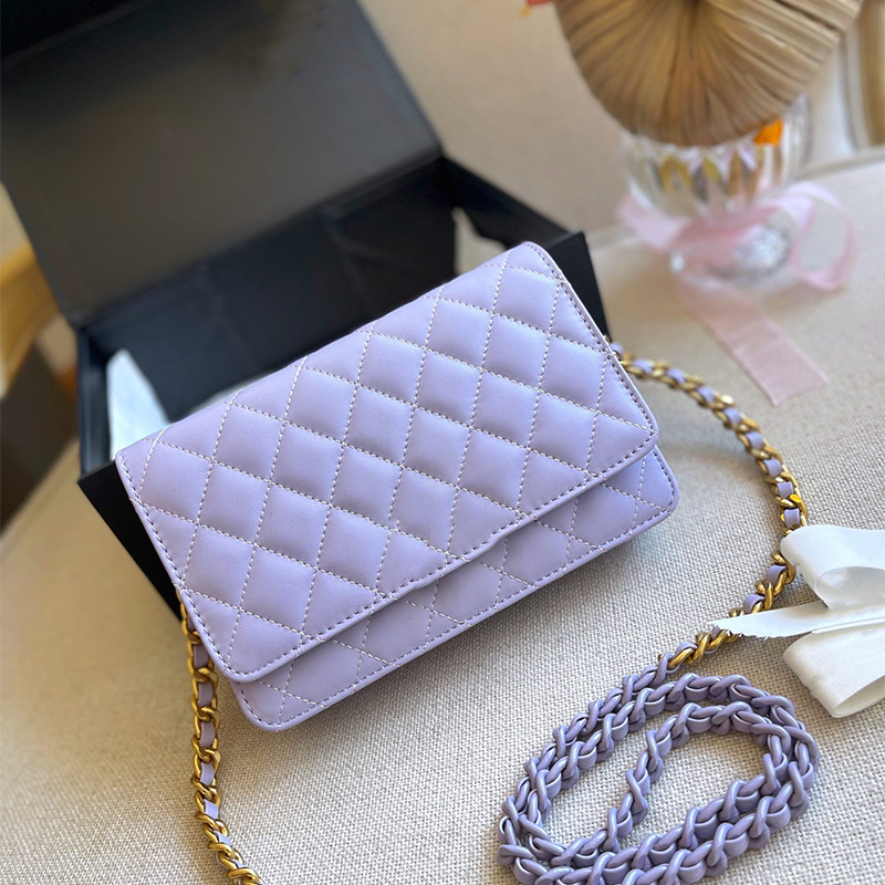 

2022 New Vintage Luxury Shoulder Bag Fashion Chain Handbags Woman Outdoor Sacoche Quilt Designers handbag Lady Genuine Leather Retro Messenger Crossbody Bag Totes, Black