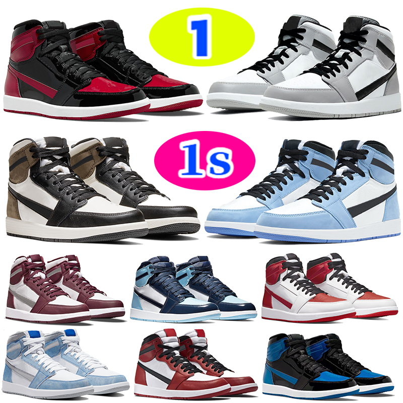 

Fashion Mens Women 1s 1 Basketball Shoes Bred Patent Light Smoke Grey University Blue Men Sneakers High Dark Mocha Bordeaux UNC Patent Heritage Chicago Woman Trainer, #38- shoe box