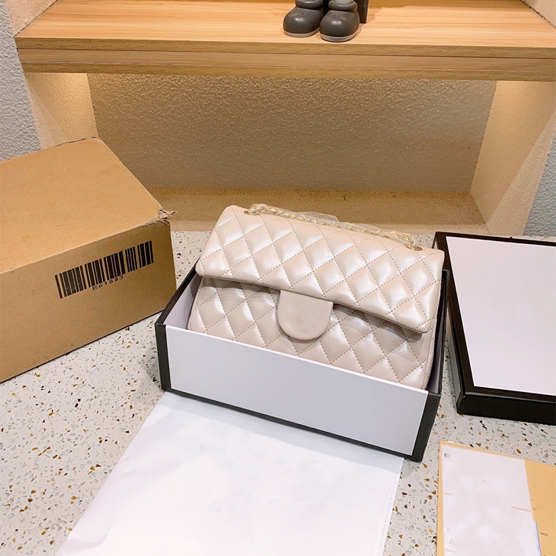 

Luxury Fashion Shoulder Bag Ladies Chain Tote Leather Classic Golden Chain Quilted Double Flap Pearlescent Color Designer Handbag Women Crossbody Sacoche Purses, White