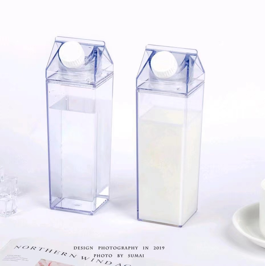 

US WAREHOUSE 17oz 500ml Milk Bottle Water Tumbler Milk storage box Transparent Square High Capacity Cup Plastic Coffee Drink Mug Originality DIY B1, Clear