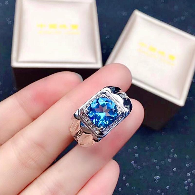 

Cluster Rings Fashion Gemstone Ring For Man 8mm 2ct VVS Grade Natural Topaz 925 Silver JewelryCluster