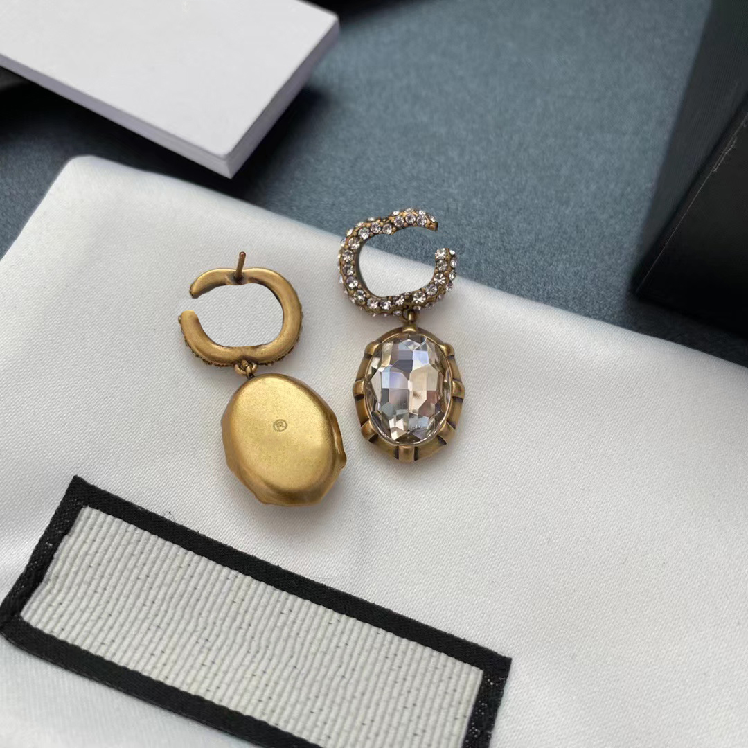 

2022 Factory Wholesale Stud New new BRASS White Black diamond earrings for women