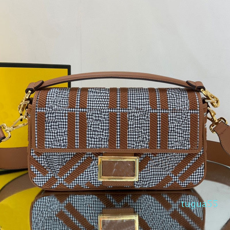Sacs Fendyity de la selle de luxe pour les sacs ¢ main de Fendace Fendace Fendace Baguette Le sac fourre-tout compose les sac