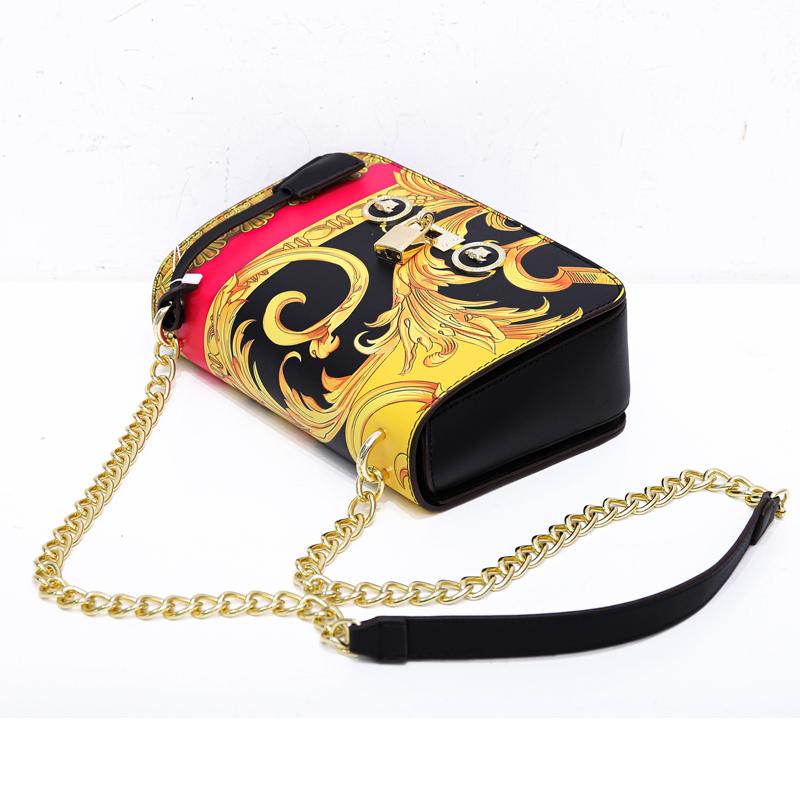 

Evening Bags Vintage Art Handbags For Women Luxury Designer Handbag Prints Chain Shoulder Bag Ladies Famous Crossbody BagsEvening, Black gold