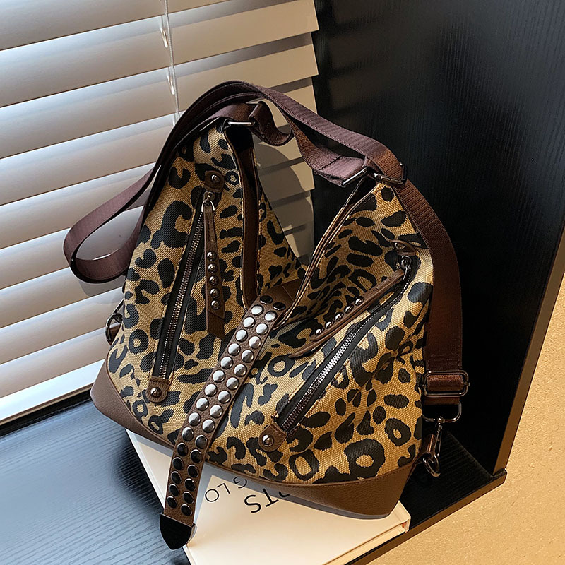 

ladies leathers shoulder bags street personality rivet punk backpack this year popular leopard print tote bag elegant atmosphere printed leather handbag, Brown3-8855