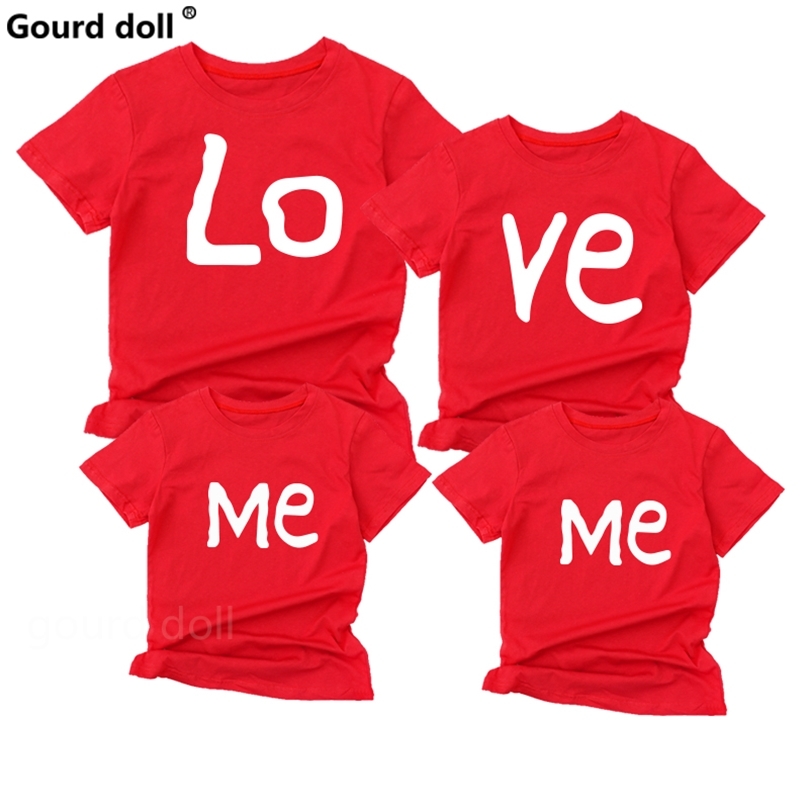Vêtements assortis pour la famille Look familial T-shirt en coton LO VE ME Lettre Fun Imprimer Couple Tops T-shirt à manches courtes Garçon Fille