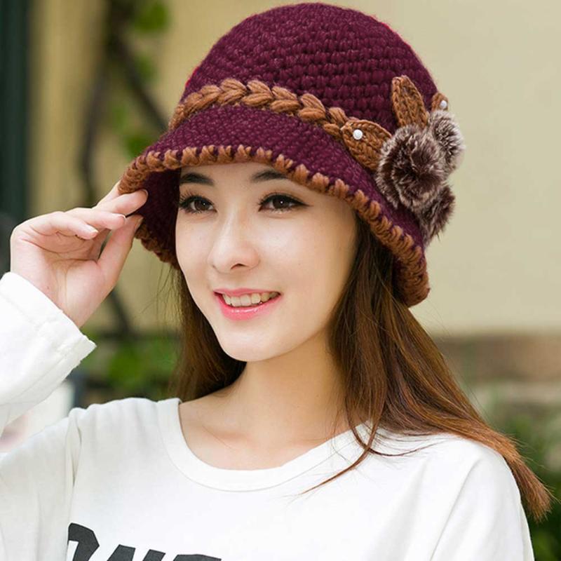 

Beanies Winter Warm Wool Knitted Hat Women's Flower Fur Balls Cap Lady Crochet Decorated Ears Hats Elegant Retro Inverno Beanie FemaleBeanie