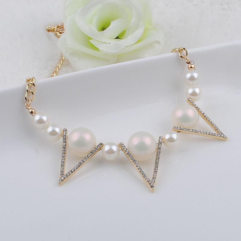 

Chokers Vintage Necklaces Women Simulated-pearl Gold Color Bijoux Femme Statement Pendant Wedding GiftChokers