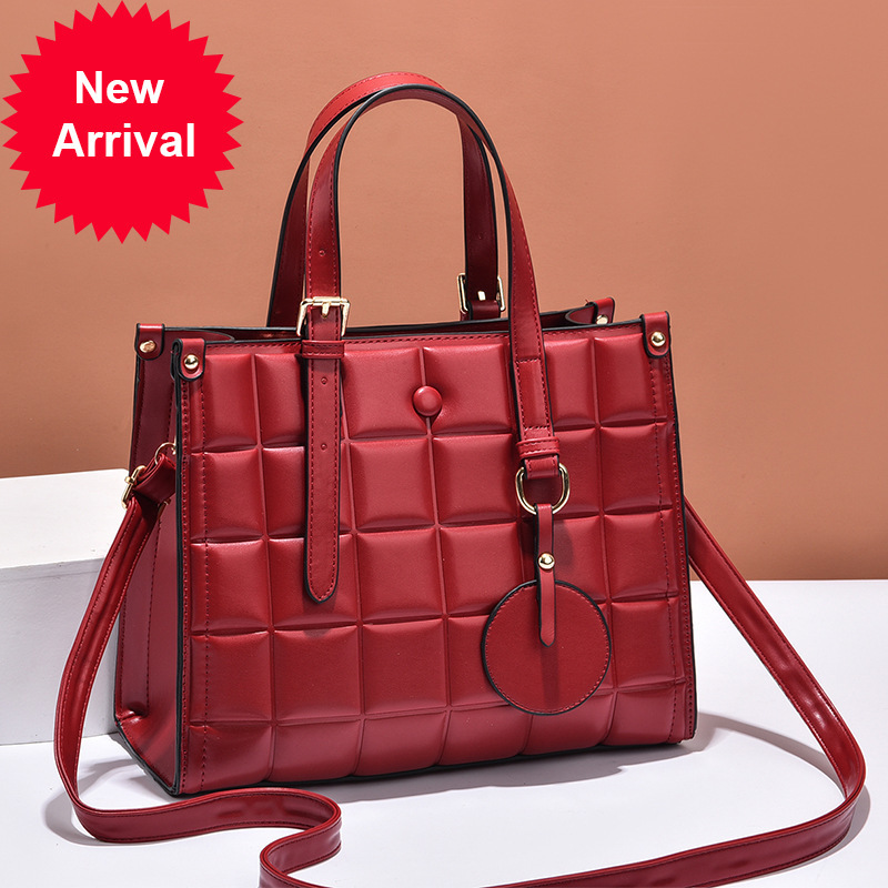 

Tide Brand Wholesale Women's Messenger 2022 New Handbag Solid Color Fashion Trend Shoulder Crossbody Bags, Red