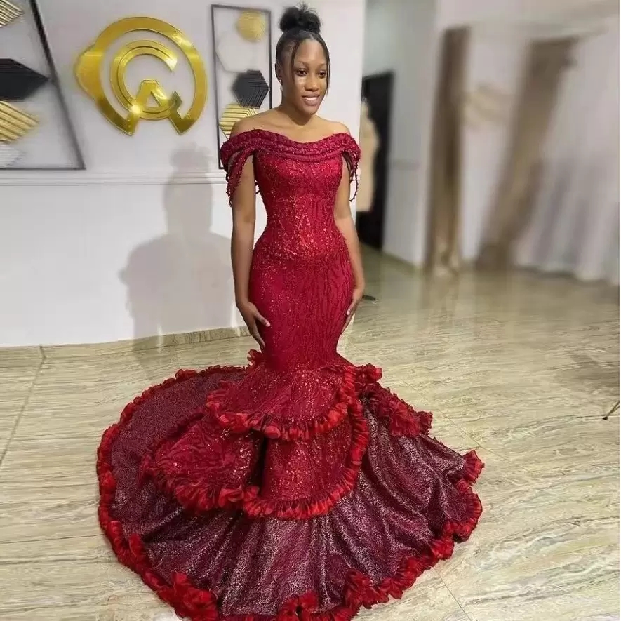

2022 Black Girl Prom Dress Satin Beading Sequined Handmade Ruffles Strapless Short Sleeve African Gowns Evening Party Mermaid Dresses C0527ZZ6, Red