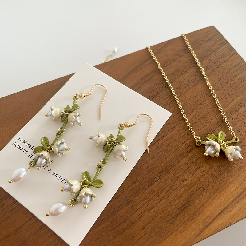 

Charm Earrings Niche Design Single Primary Color Length Irregular Imitation Pearl Necklace 1912