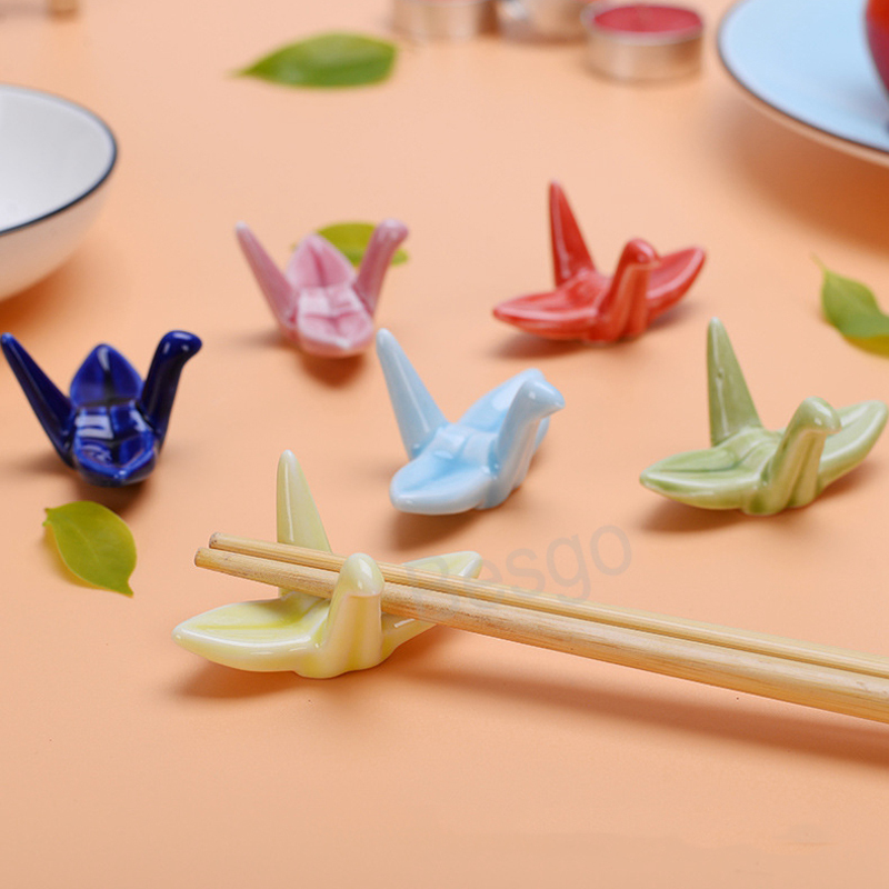 

Ceramics Paper Crane Chopstick Holder Birdie Chopsticks Fork Holders Children Chopstick Support Stand Home Table Decoration Tool BH7178 TYJ