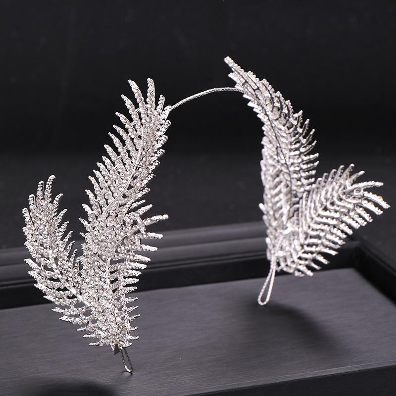 

Headpieces Bridal Headband Crown European And American Metal Leaf Diamond-encrusted Hair Band Wedding Dress AccessoriesHeadpieces