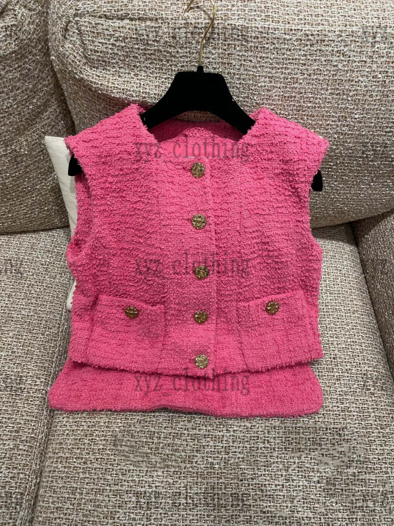 

pink color high-end womens jackets 2022ss spring and summer vest jacket Customized glass buckle outwear sleeveless vest newly designer women coat, White