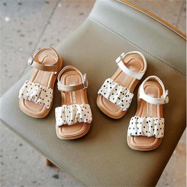 

2022 Summer New Girls Sandals Children's Shoes Korean Ladies Open-toe Soft Sole Non-slip Wear-resistant Women Child Sandal Fashion Beach Shoe, Khaki