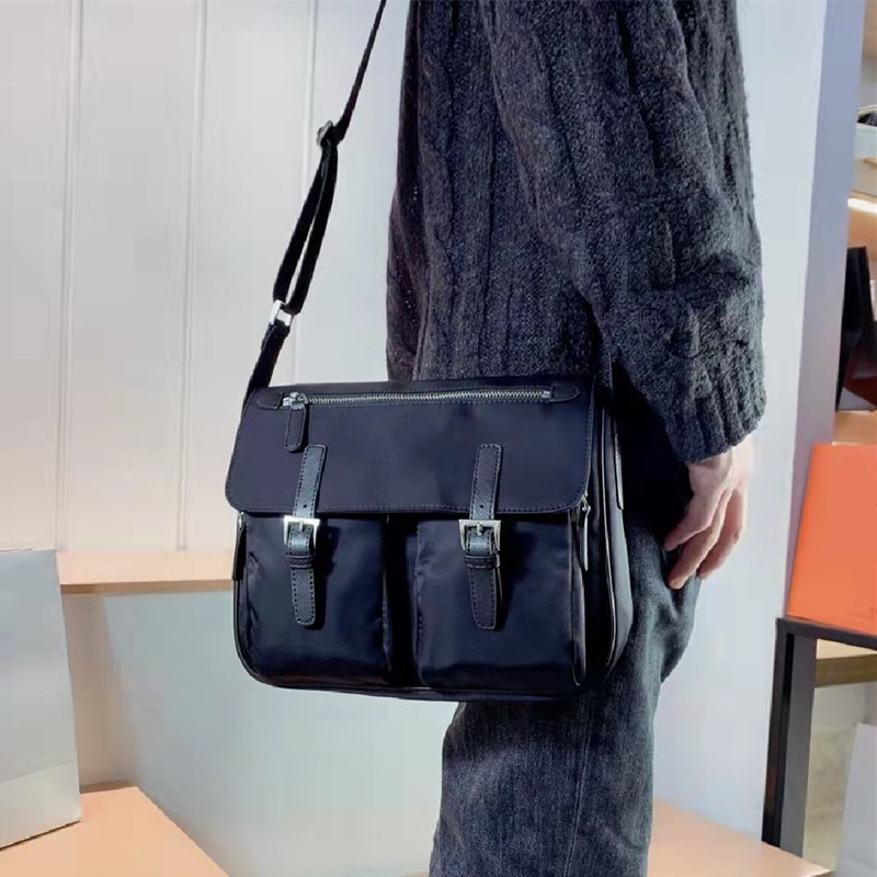 mens designer bag Nylon Briefcase Messenger Bags Black luxury crossbody shoulder bag fashion briefcases 2022 AAA Quality-image-750474600