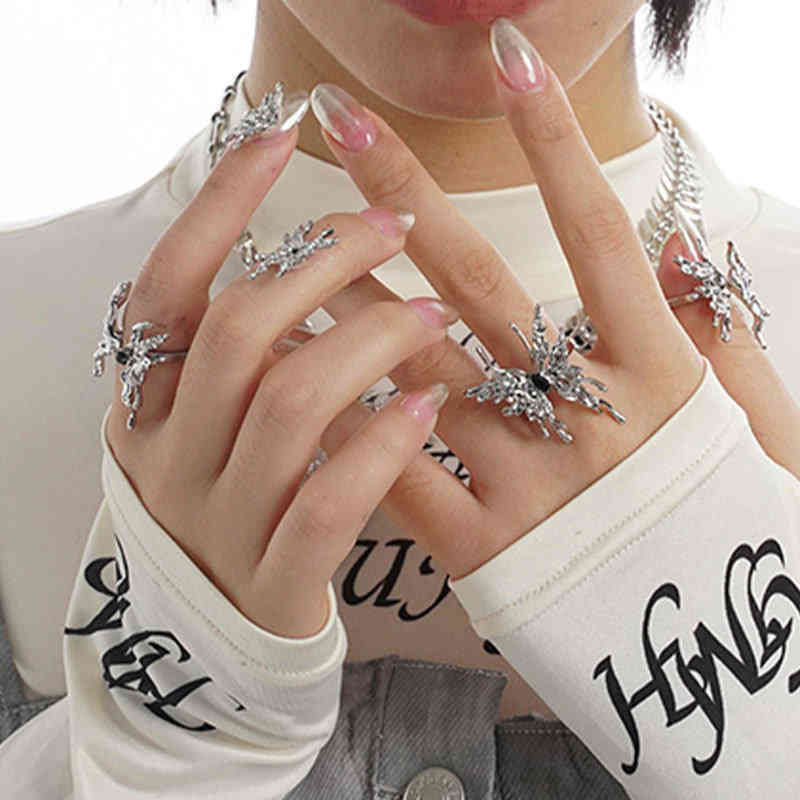 

Rings Korean S925 silver cocooned butterfly ring female fashion sweet open hip hop index finger tide
