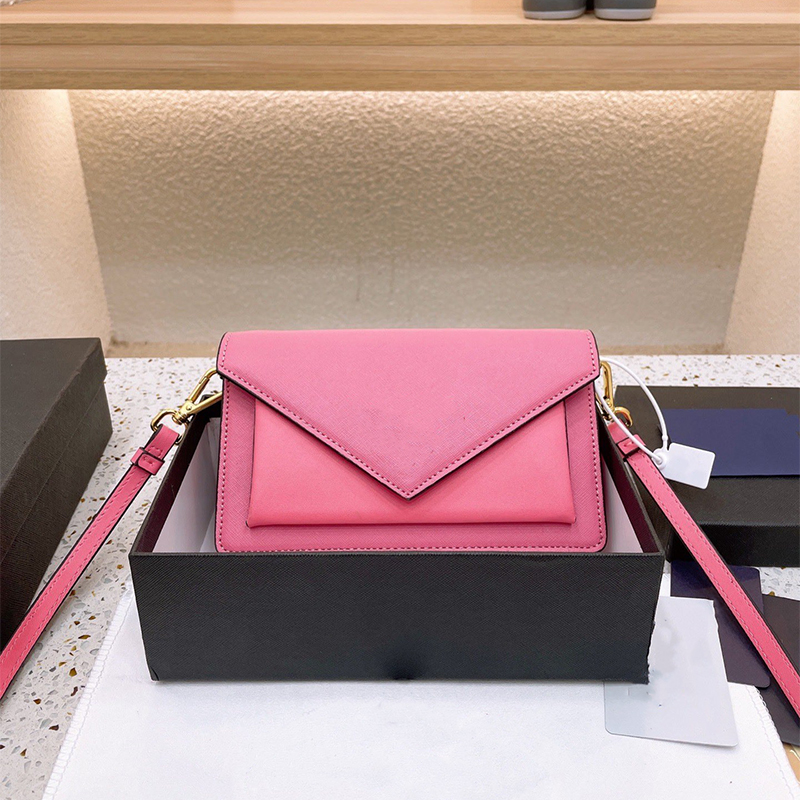 2022 high-quality Luxurys Designers bags Crossbodys Women Handbag Messenger Bags High capacity Fashion Genuine Leather envelope wallet retro commute