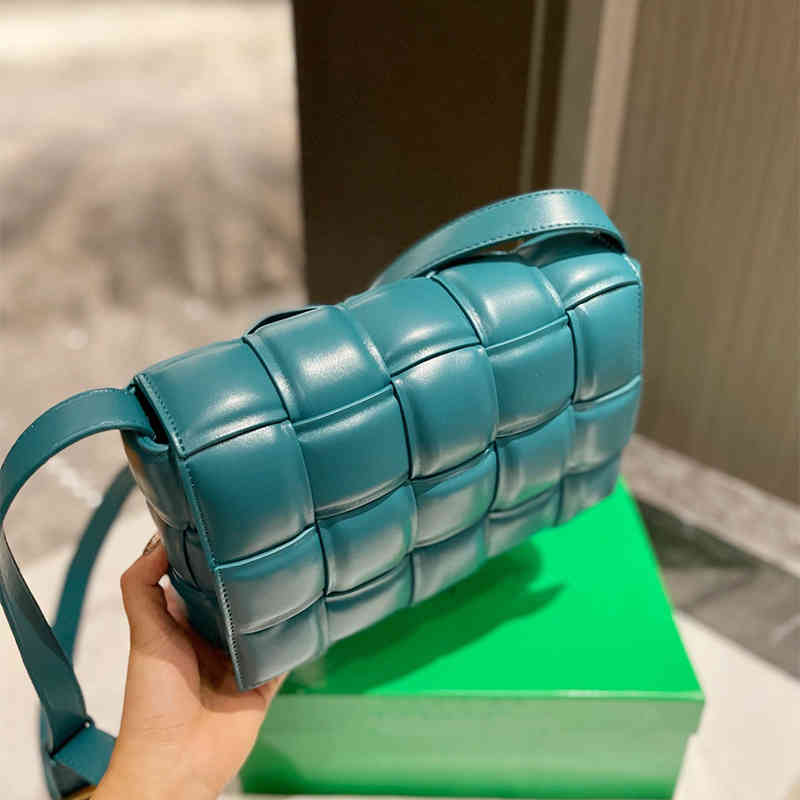 

Evening Bags Type Bottegas Venetas Handbag Bag female 2022 cassette leather woven small square same fetal sheepskin one shoulder pillow bag, White