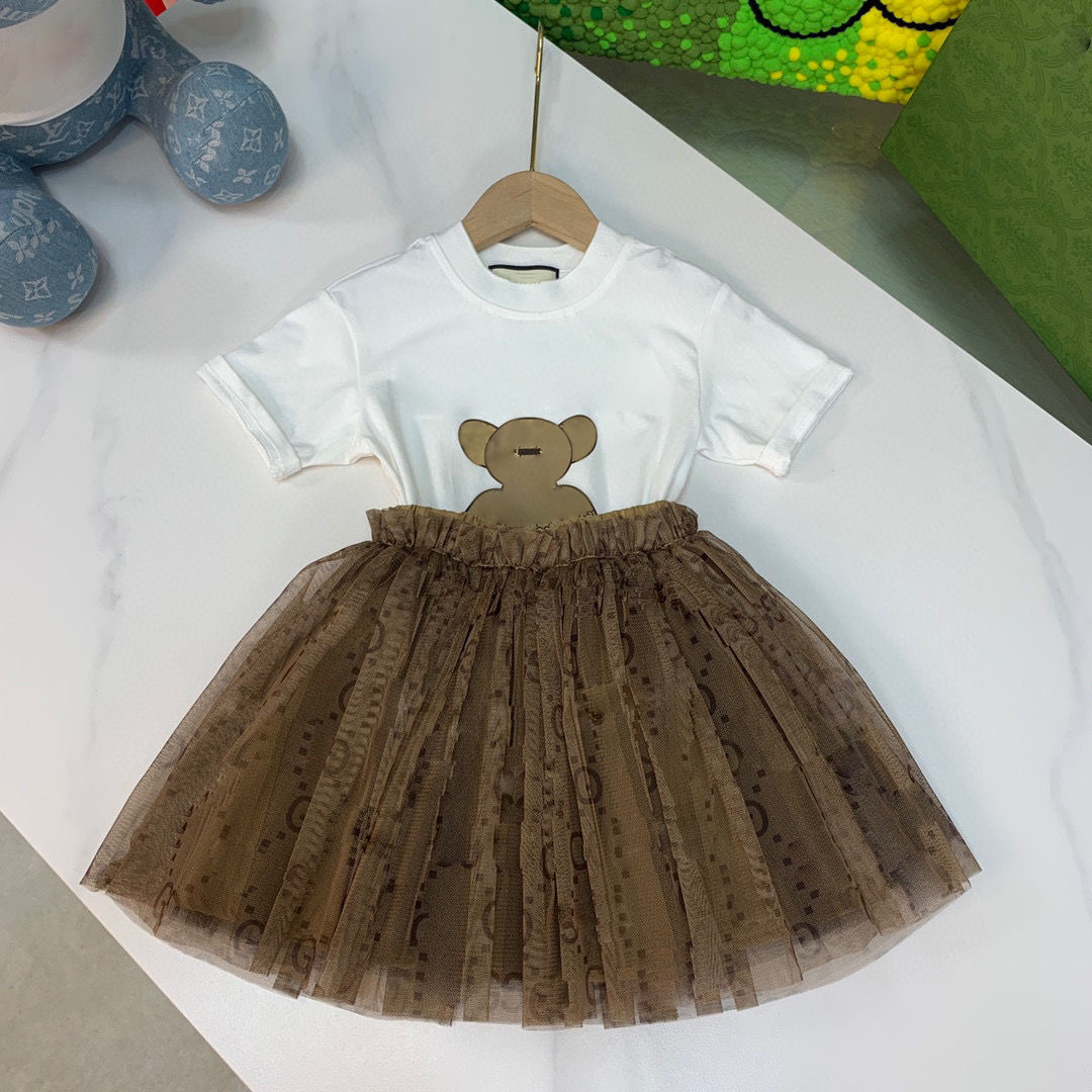 

luxury designer Clothing Sets Fashion girls cute gauze skirt cotton t shirt two piece suit cci brand logo children Puff Sleeve dress shirts tshirt suits Baby Clothes