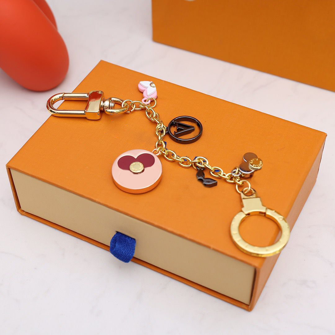 

High Quality Keychain Luxury Designers Key Chain Men Car Keyring Women Buckle Keychains Bags Pendant Exquisite Gift With Box Dustbag