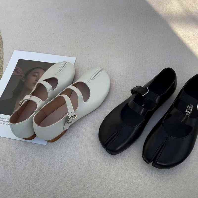 

Dress Shoes Women Split Toe Tabi Ninja Flats Ballet Woman Slip on Loafers Soft Bottom Moccasins Bow Tie Ballerina 220506, Black