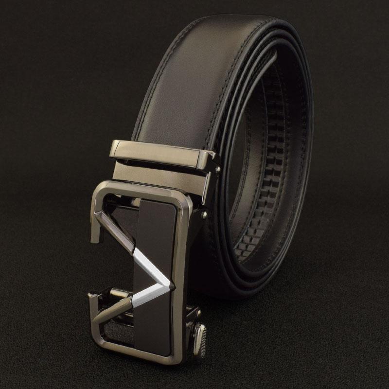 

Belts High Quality Fashion Belt Western Style Fancy Retro V Letter Men's Designer Casual LeatherBelts, Black