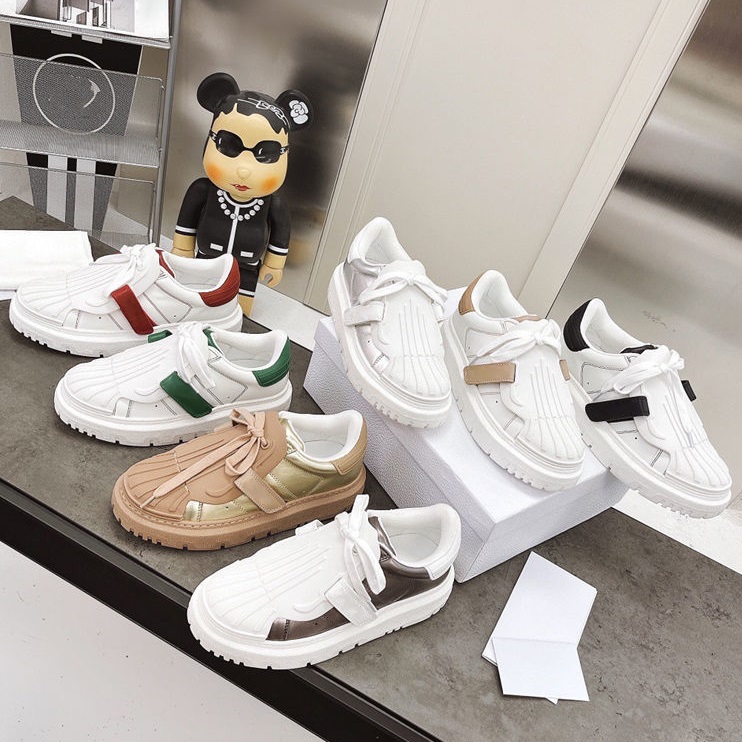 

Designer woman Fashion Casual Shoes ID SNEAKER High Quality White Calfskin Rubber Womens Hommes platform Lace-up Adhesive Convenient buckle Tongue Sneakers 35-45, Hello