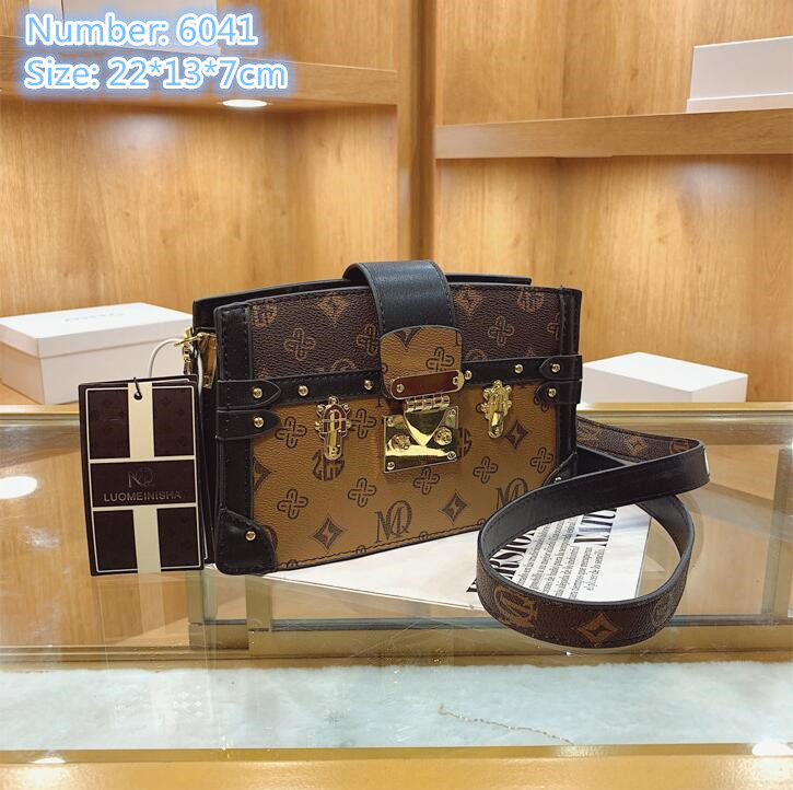 

Wholesale ladies leathers shoulder bags elegant double-sided color women handbag personalized rivet fashion messenger bag old color letters retro handbags, Brown-6041-(with tag)