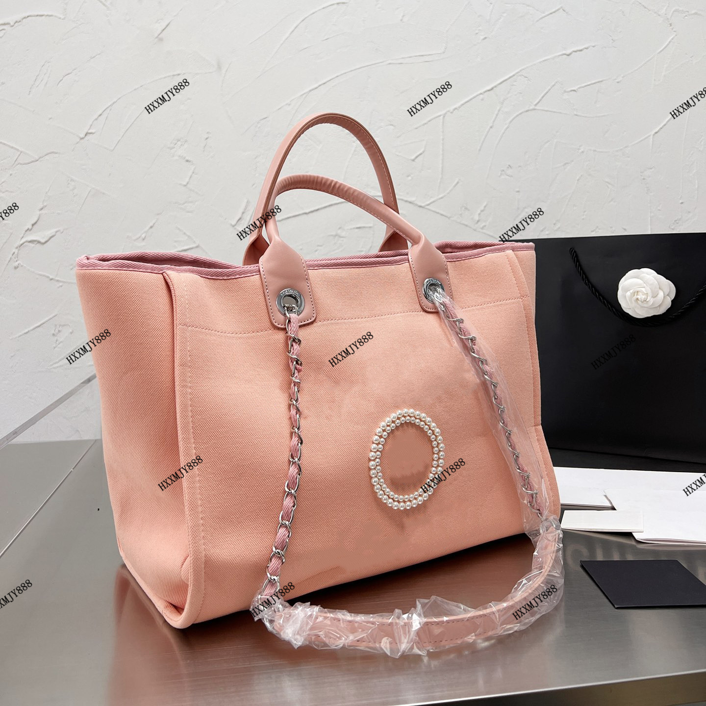 

2022 News High Quality Women Luxury Designer Bags Shopping Bag Pearl Cosmetics Exquisite Cosmetics Ladies Cosmetic Travel Clutch Purse One Shoulder Handbag bag #31, Gift