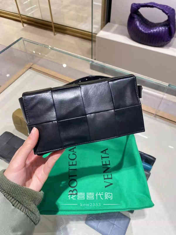 

Venetas Handbags Designer Bottegas Oil Spot Jodie Wax Leather Casette Woven Chest Bag Waist for Men and Women, Green
