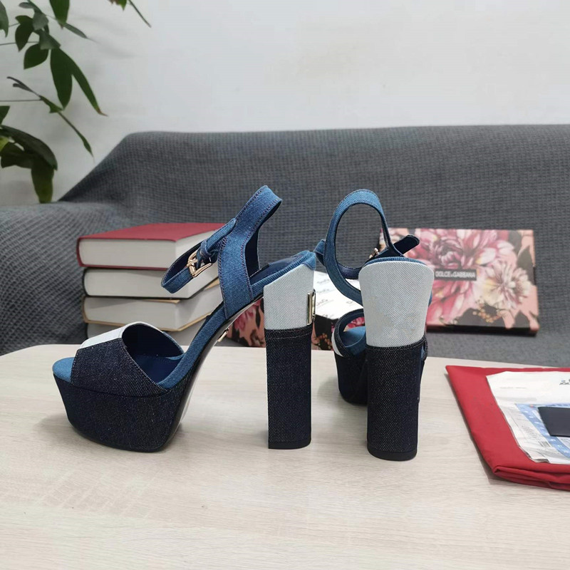 

Designer Womens Scary High Heel Sandals Denim Unique Dress Wedding Shoes Sexy Letter Platform High Heel Sandals Large 35-41, Shoe box
