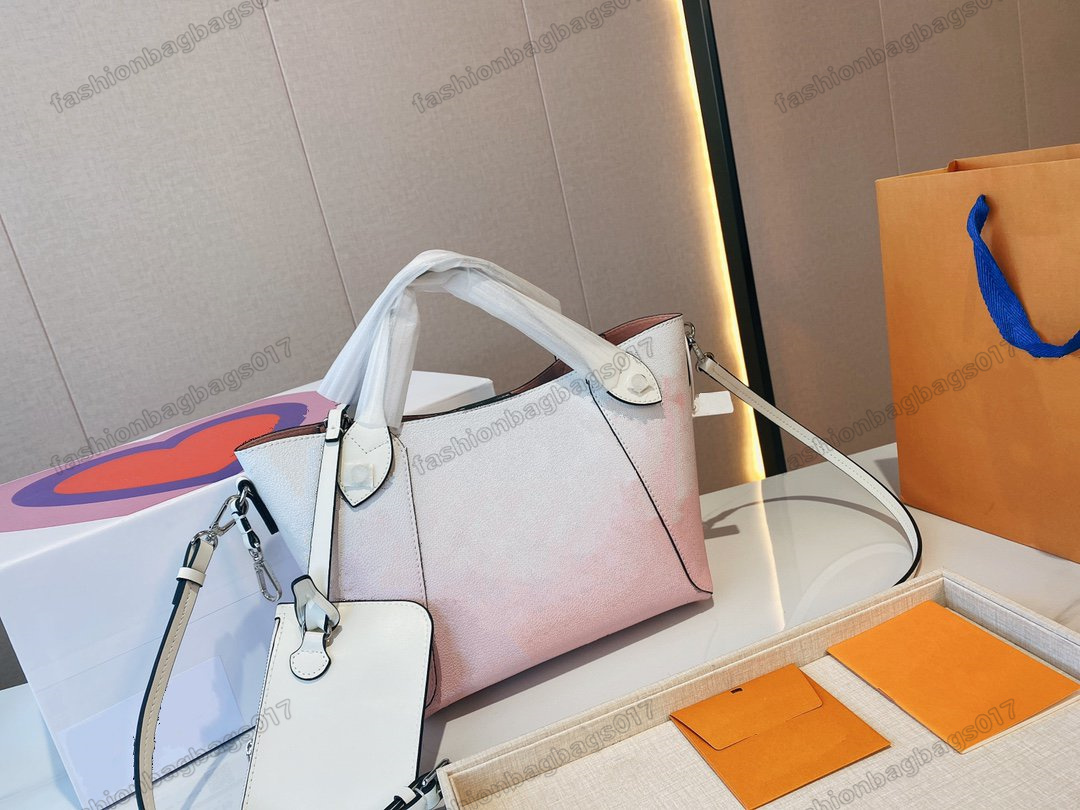 

2022 Womens Designer Bucket Bag Hina PM Handbag M57858 Mahina Perforated Calf Leather Gradient Color Crossbody Shoulder Bags Luxurys Tote Bag